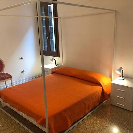 Appartamento Rio Carmini Venezia Esterno foto