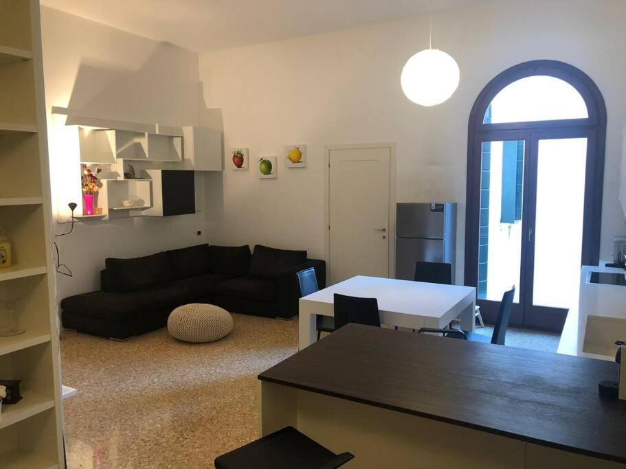 Appartamento Rio Carmini Venezia Esterno foto